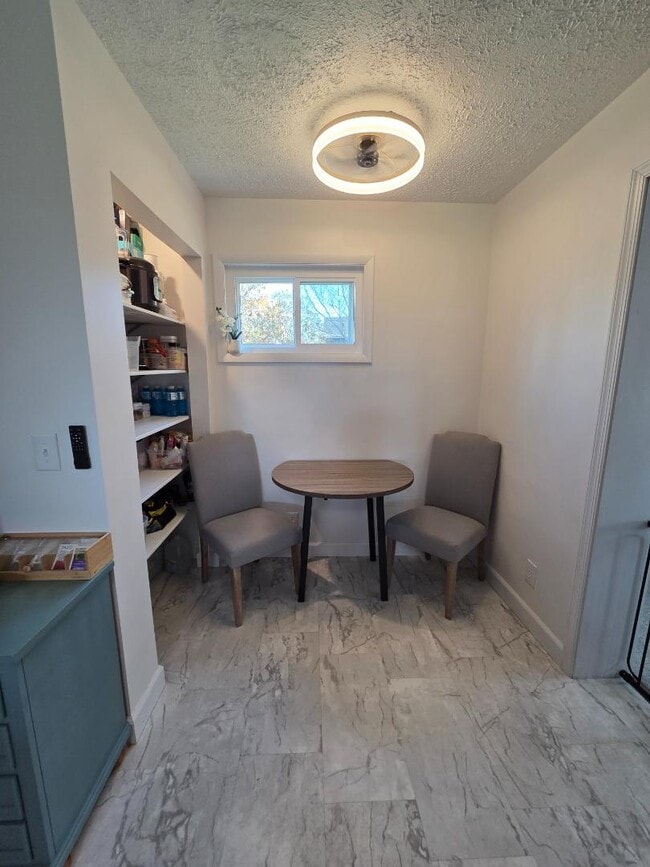 Building Photo - 100 9th Ave