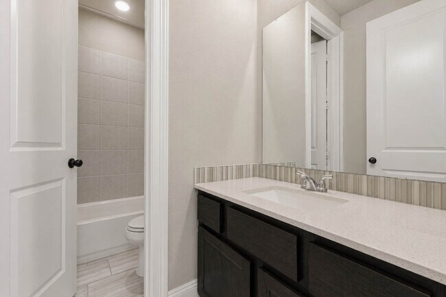 Building Photo - 12427 Tullich Run Dr