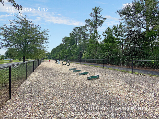 Building Photo - 890 Carnes Crossing