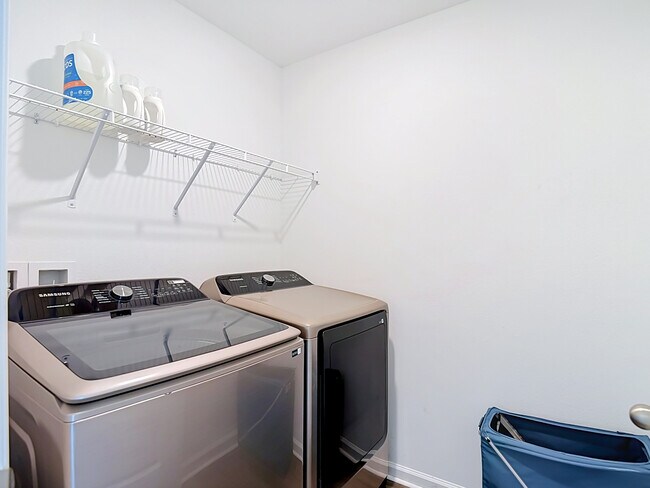 Building Photo - 35544 Shade Fern Ln