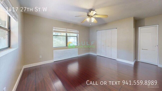 Building Photo - 1417 27th St W
