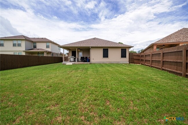 Building Photo - 5541 Perdita Dr
