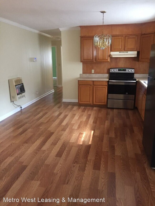 Building Photo - 3 br, 1.5 bath House - 250 Pate Road