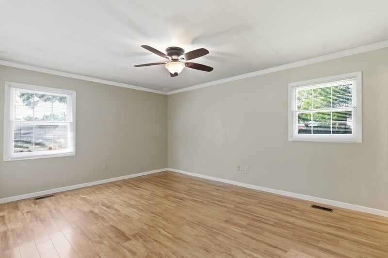 Building Photo - 12426 Chalford Ln