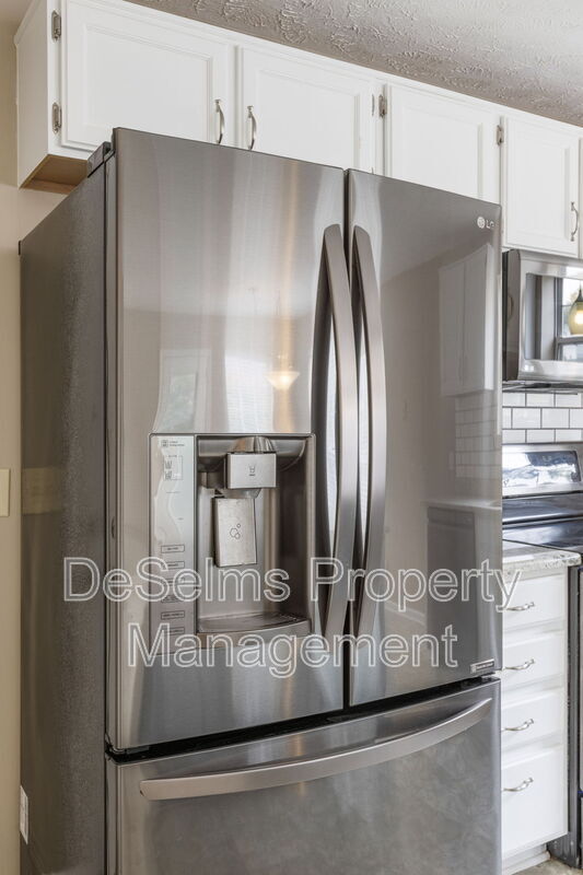 Building Photo - 236 Burgandy Hill Rd