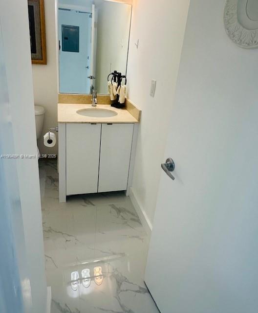 Building Photo - 10275 Collins Ave