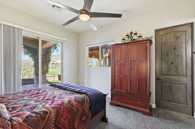 Building Photo - 5405 N Houghton Rd