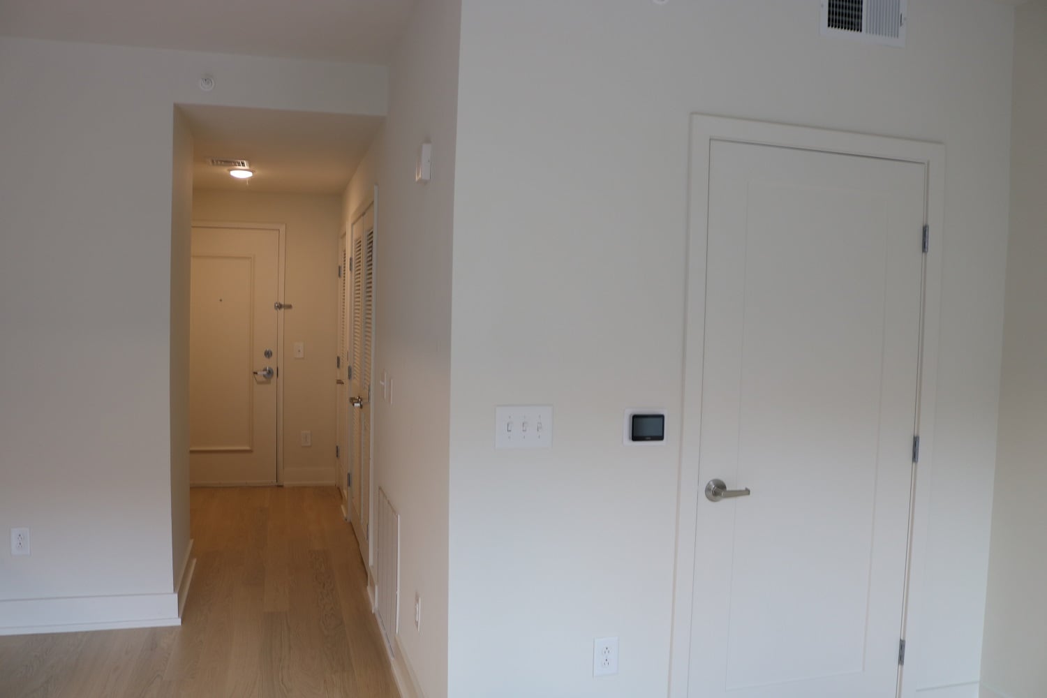 Building Photo - 205 Marin Blvd