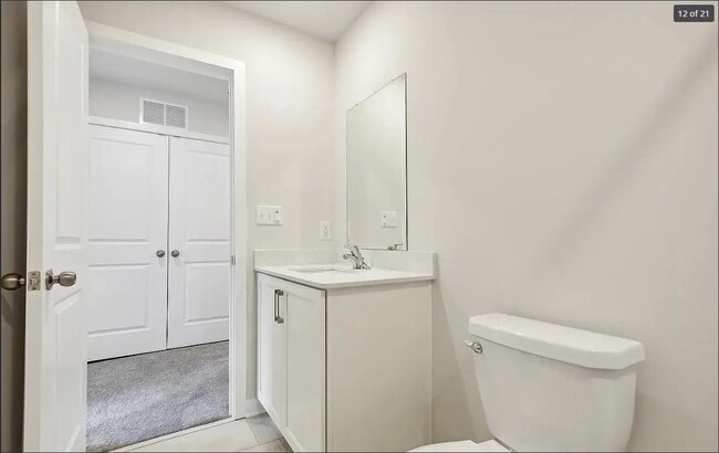 Building Photo - 5 E Front St