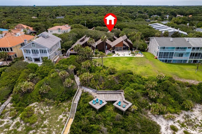 Building Photo - Chalet by the Sea SHORT OR LONG TERM RENTAL