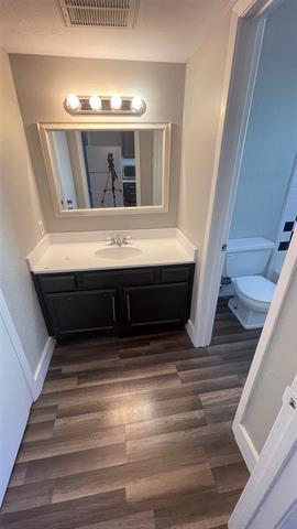 Building Photo - 5837 Velasco Ave