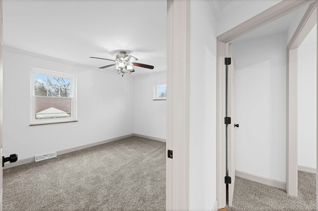 Building Photo - 4769 Hardwick Dr