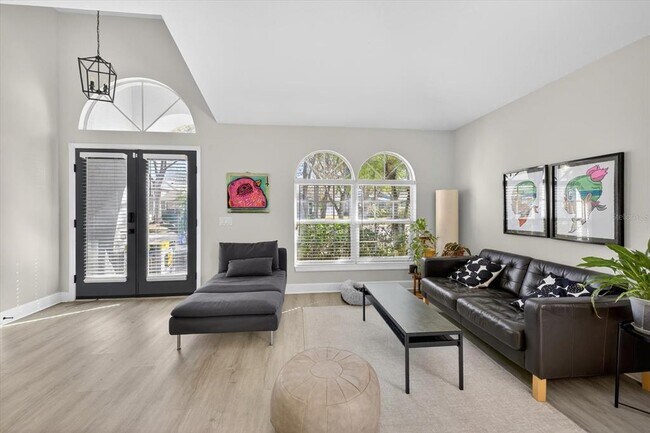 Building Photo - 5209 Abbey Park Ave