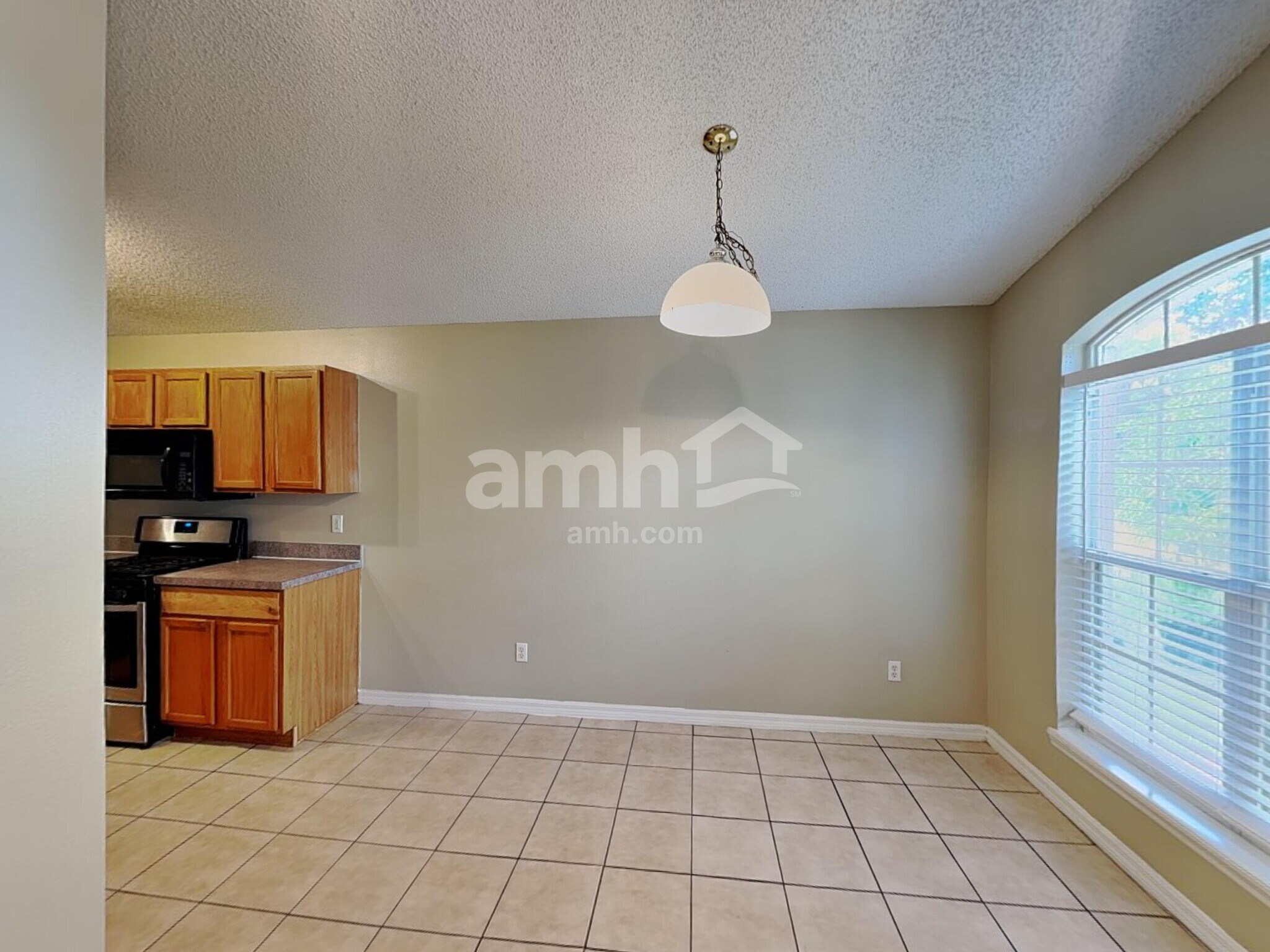 Building Photo - 2386 Blue Sapphire Cir