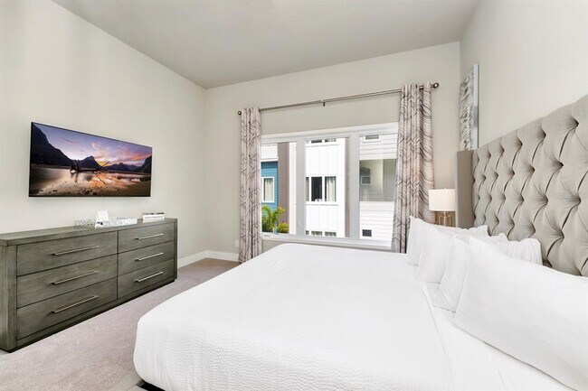 Building Photo - 7740 Sandy Ridge Dr