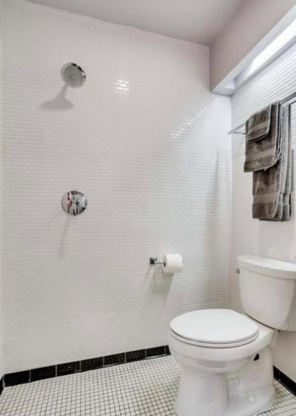 Building Photo - 2526 17th St NW