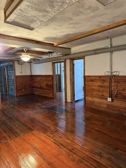 Living Room - 15 Wabank Rd