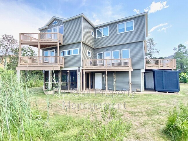 Building Photo - 256 R Hunts Neck Rd