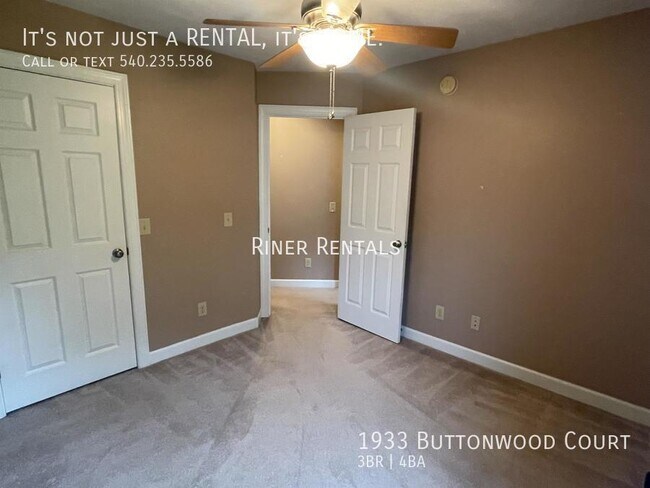 Building Photo - 1933 Buttonwood Ct