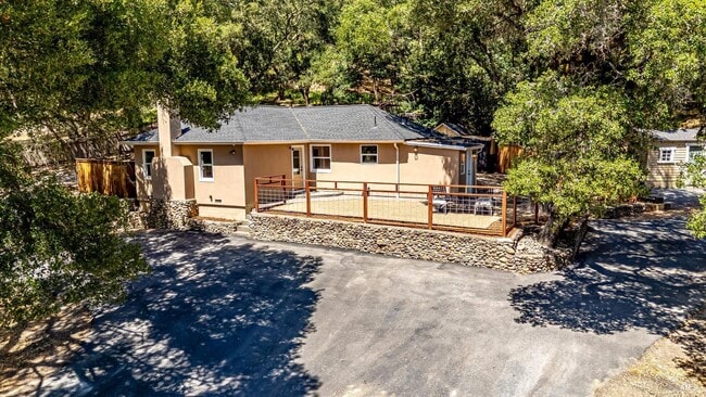 Building Photo - 9342 Chalk Hill Rd