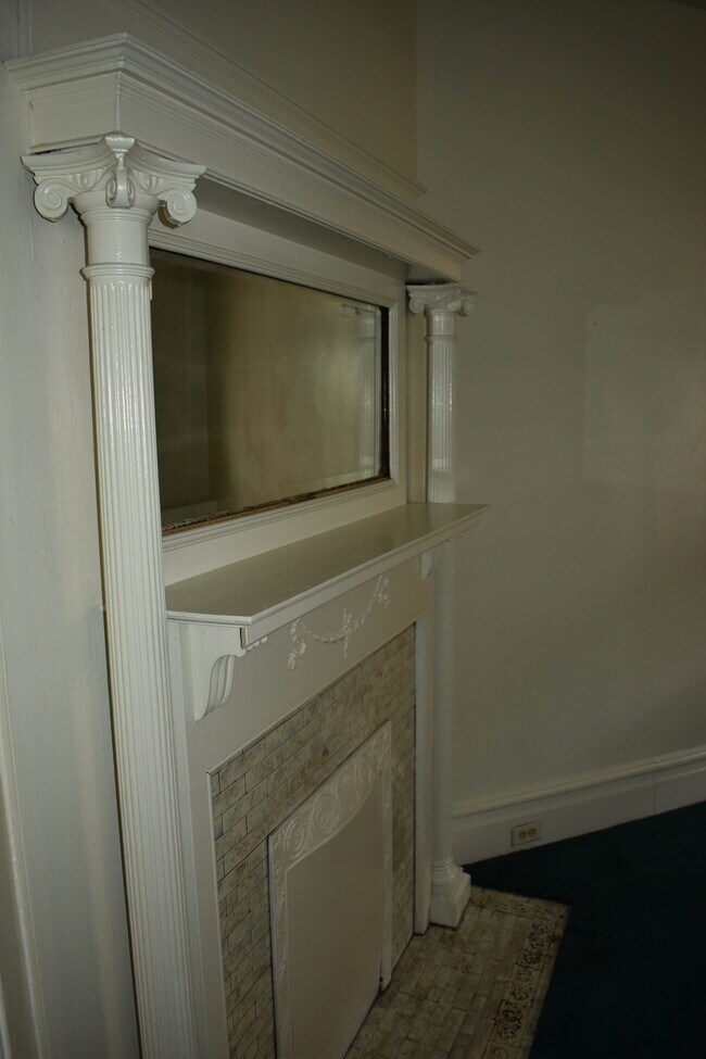 Living Room - 17 Welsford St