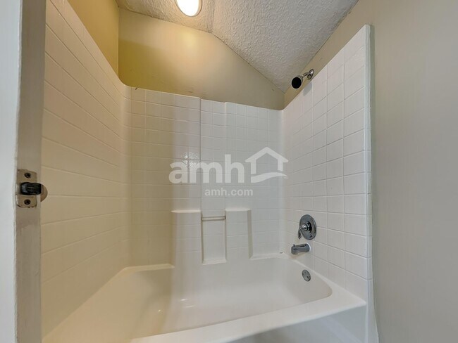 Building Photo - 4228 Eagles View Ln