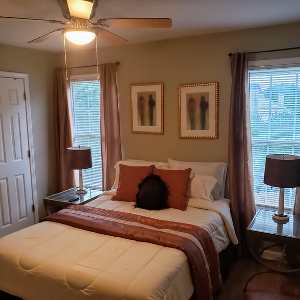 Building Photo - 2604 Alexander Farms Way