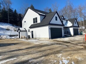 Building Photo - 53 River Rd