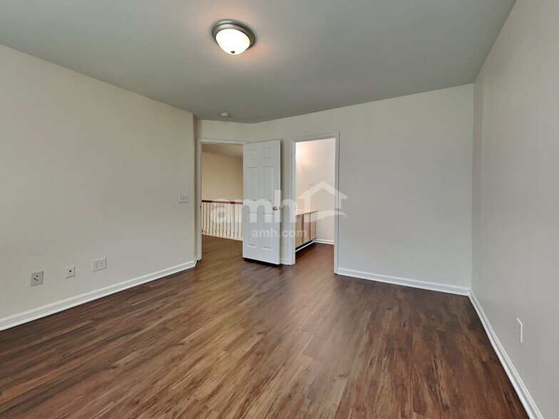 Building Photo - 3796 Windstream Way