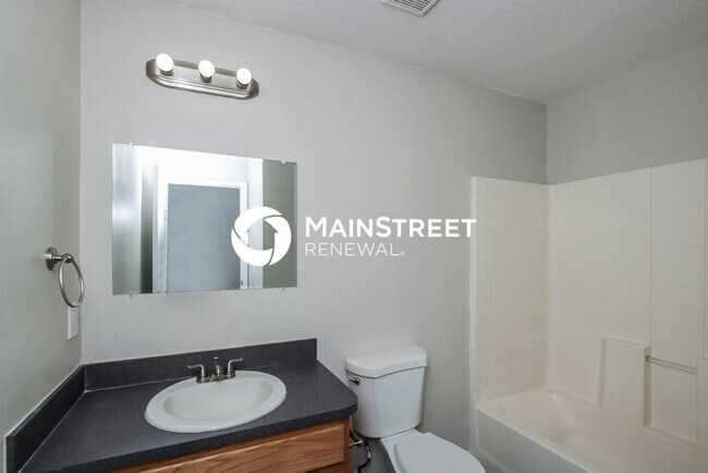 Building Photo - 3 Bedroom Pet-Friendly Home in palm bay, FL with Main Street Renewal