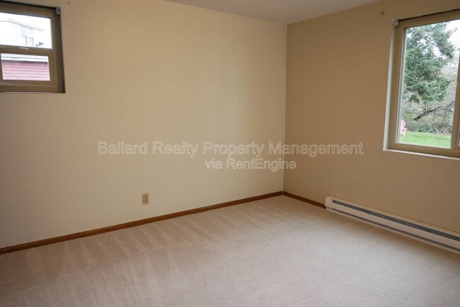 Building Photo - 6402 11th Ave NW