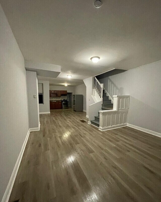 Building Photo - 628 N 55th St