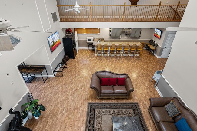Building Photo - 6186 Duckweed Rd