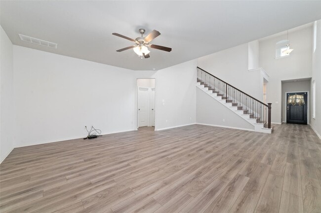 Building Photo - 29805 Woodsons Edge Way