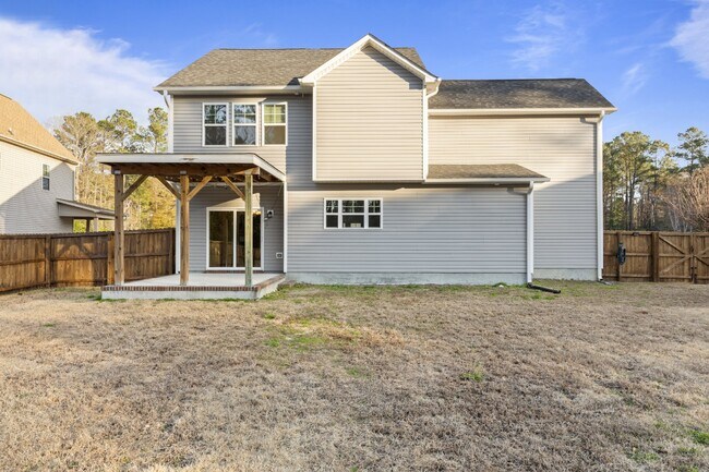 Building Photo - Evans Crossing