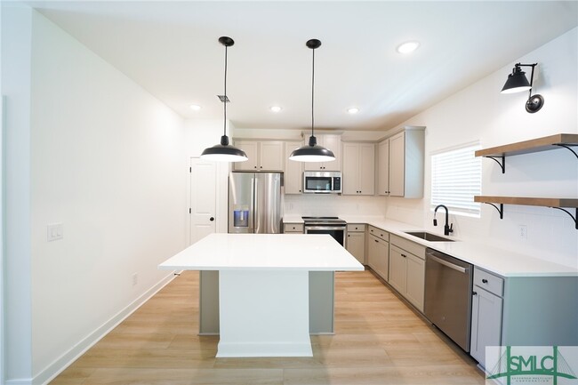 Building Photo - 134 Kingswood Ter