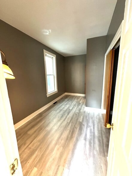 Building Photo - 2911 Cochran St