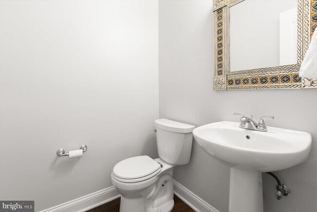 Building Photo - 7207 Phelps Hill Ct