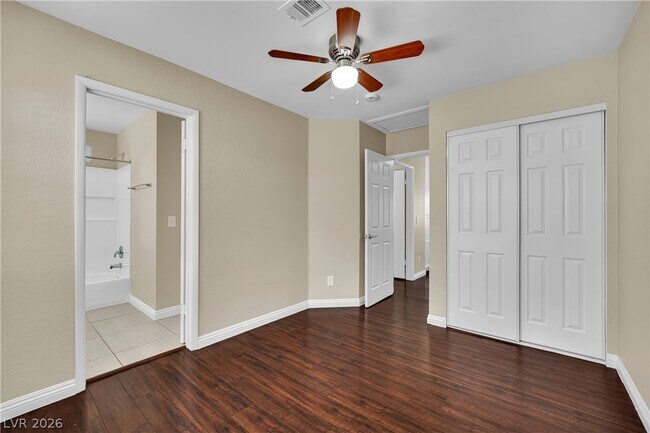 Building Photo - 756 Charwood Cir