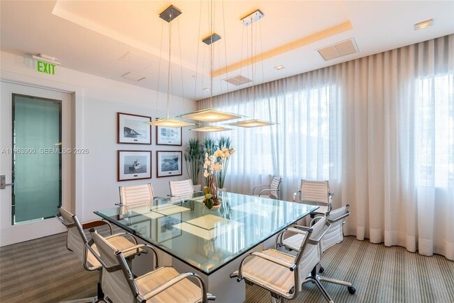 Building Photo - 2821 N Ocean Blvd