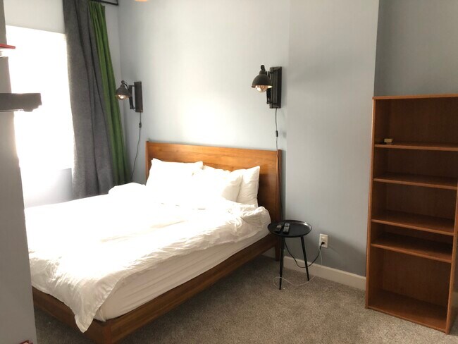 Master Bedroom with California King Bed - 8 S Old State Capitol Plz