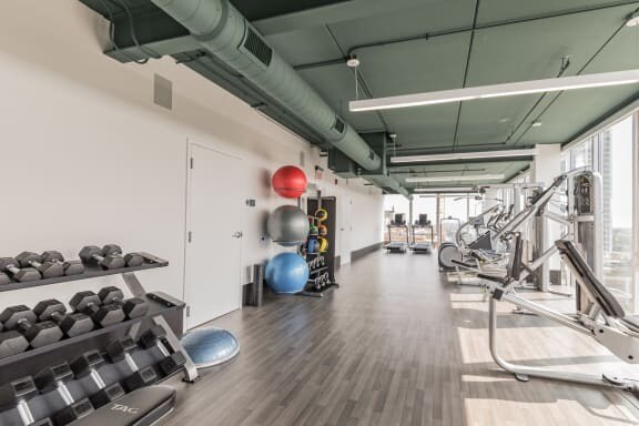 Building Photo - 3900 N Broadway St