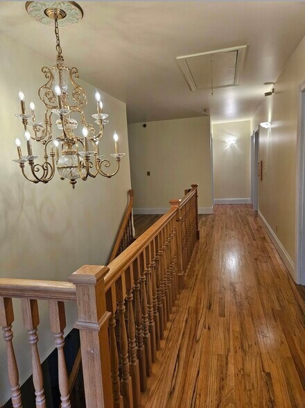 Building Photo - 1622 SW 140th St