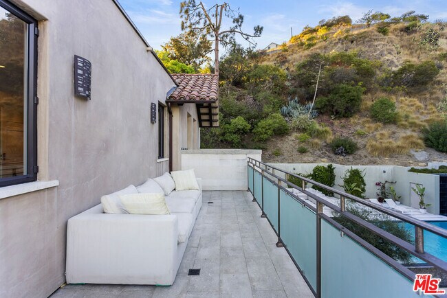 Building Photo - 7801 Hillside Ave