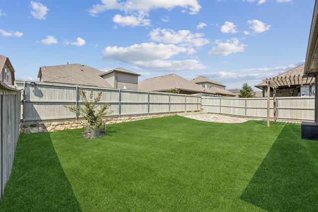 Building Photo - 2412 Rooster Ln