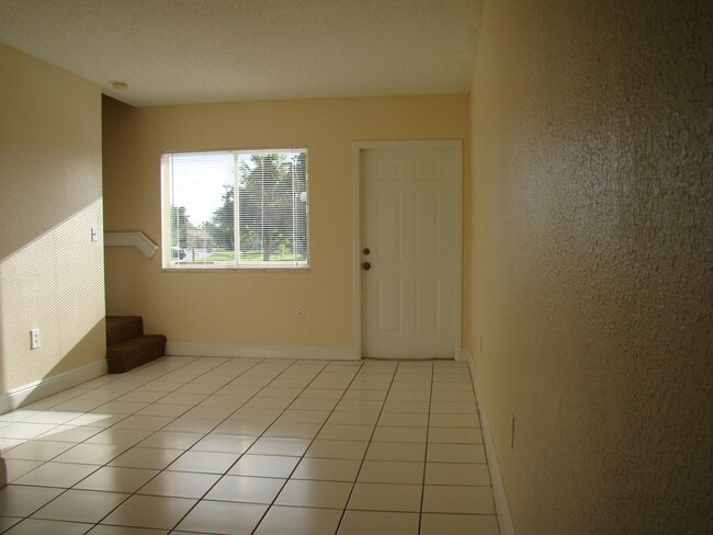 Building Photo - Limited-Time Offer: Get up to 3 Month FREE Rent – Lease Today!!