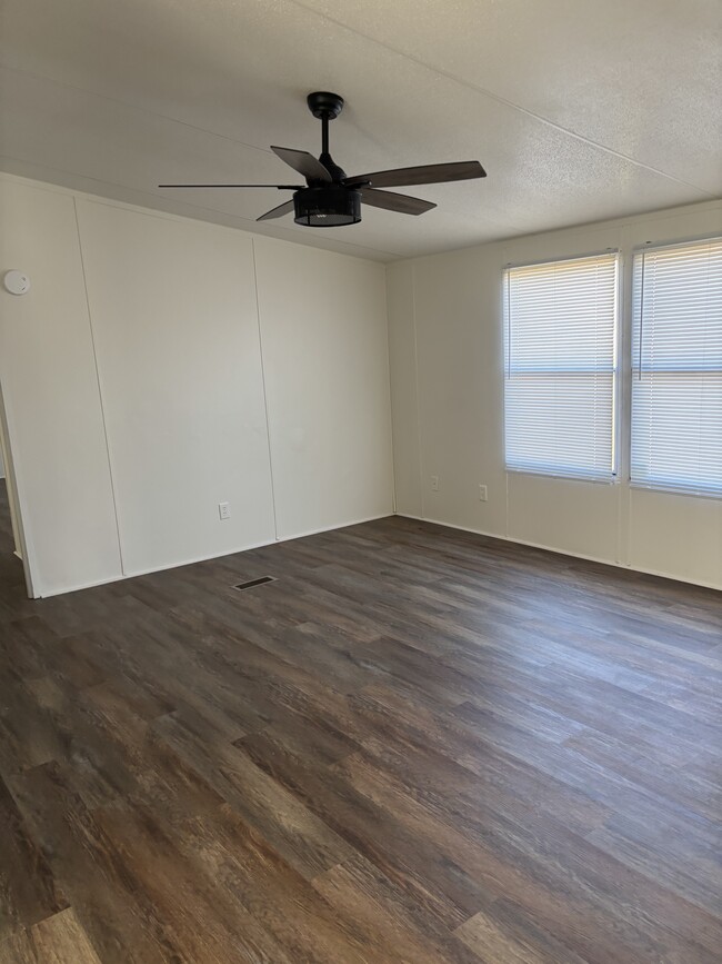 Great Room - 108 De Leon Dr