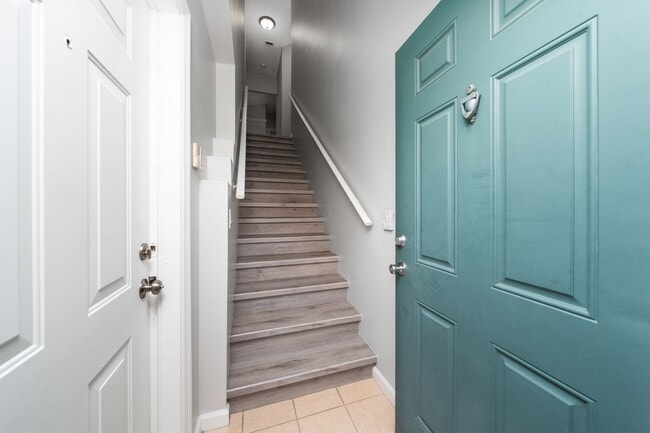 Building Photo - Lifestyle in Villanova at Hunter's Creek- ...