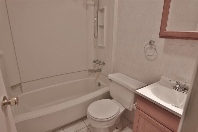 Building Photo - 235 1st St