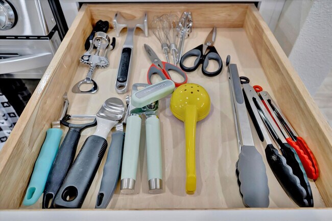 Building Photo - 7724 Simon Ridge Ct